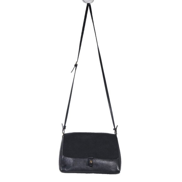 Aritzia Wilfred Women’s One Size Black Crossbody Flap Bag Glossy Leather Purse - Picture 3 of 16